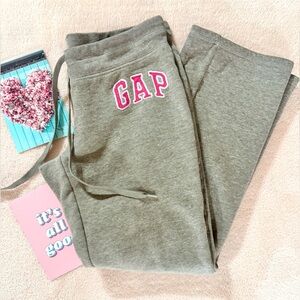 GAP—  Vintage/Y2k Cropped Wide Leg Lounge Sweatpants 💕✨